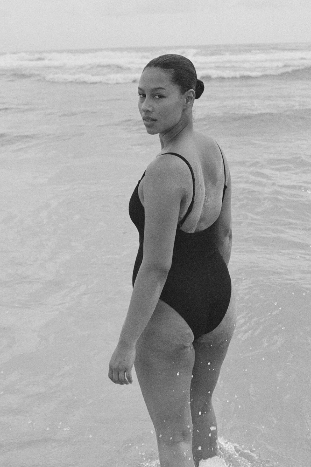Signature Stripe Simple One Piece - Black
