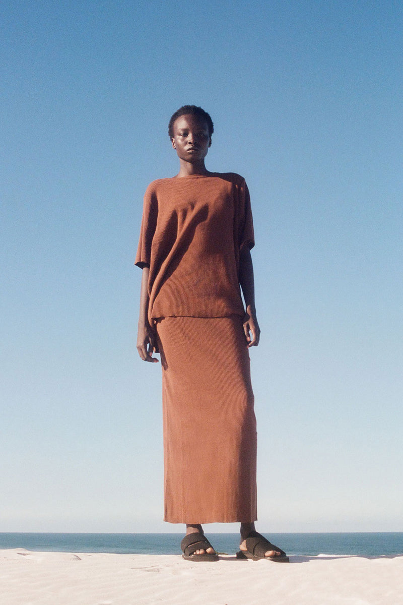 Signature Rib Knit Skirt Chocolate Zulu & Zephyr