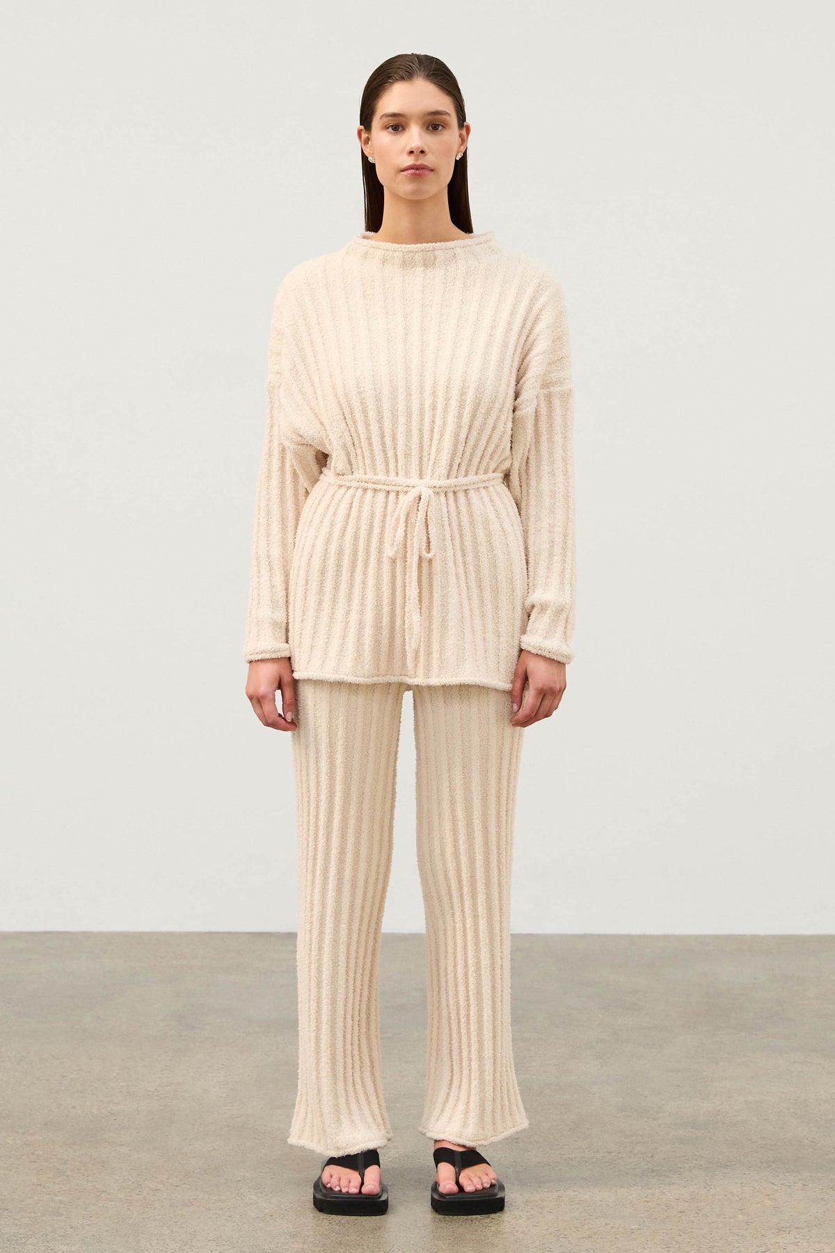 Coconut Textured Stripe Knit Pant