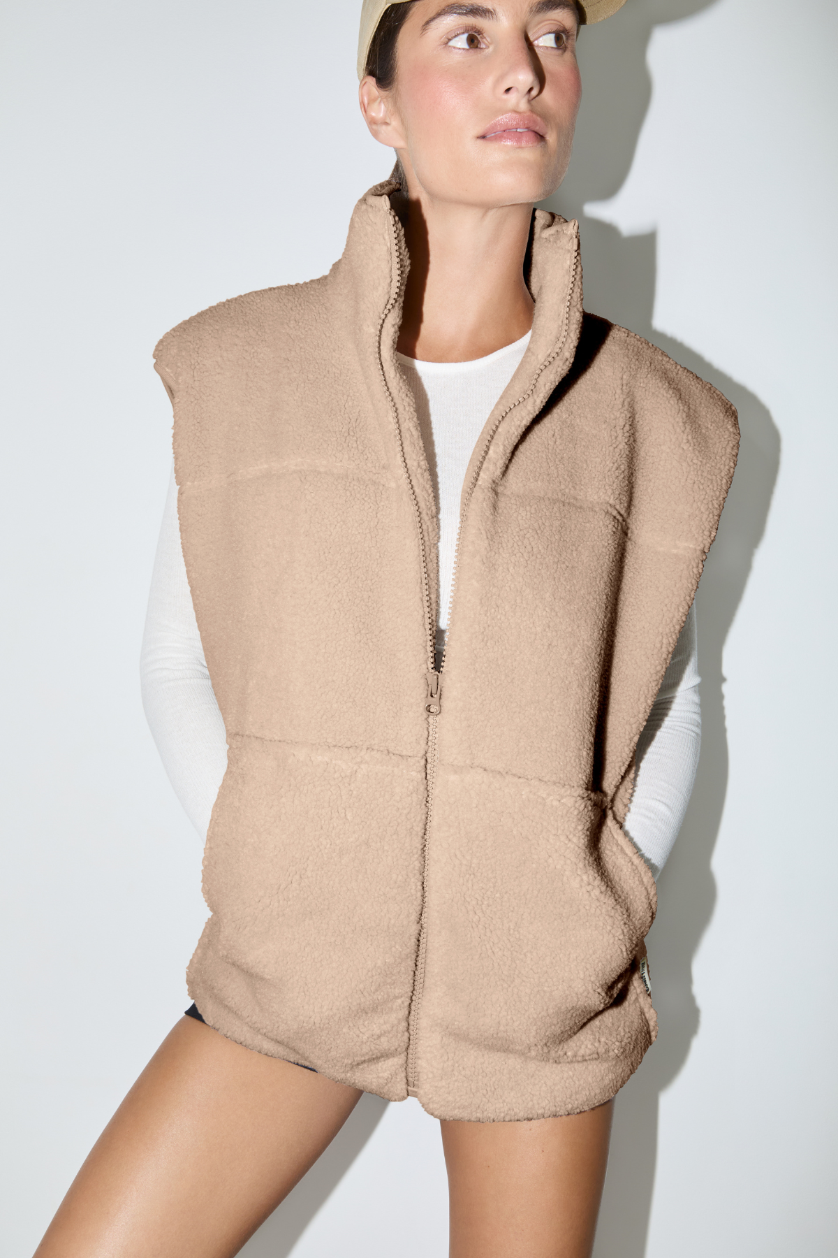 Sherpa Vest - Taupe