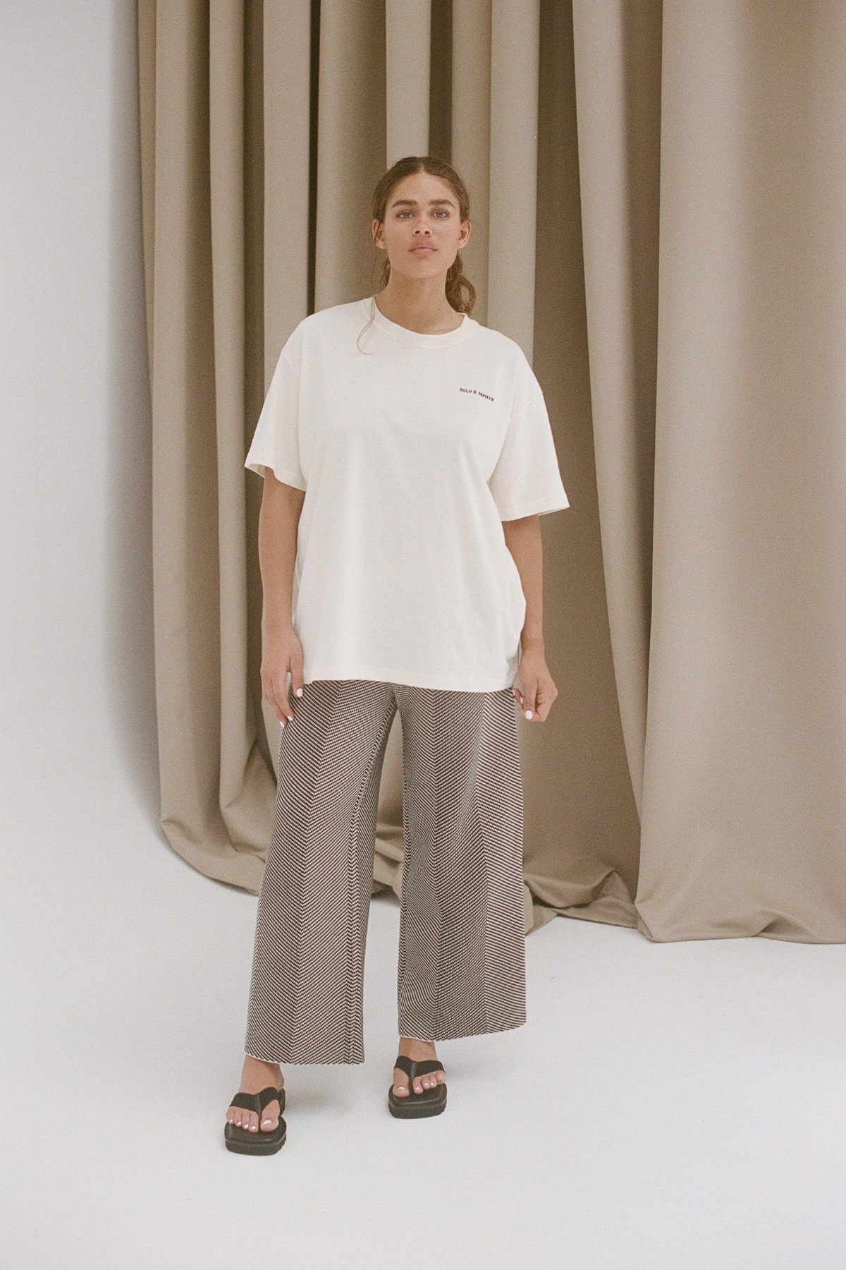 Zulu & Zephyr Logo Hemp Tee - Warm White