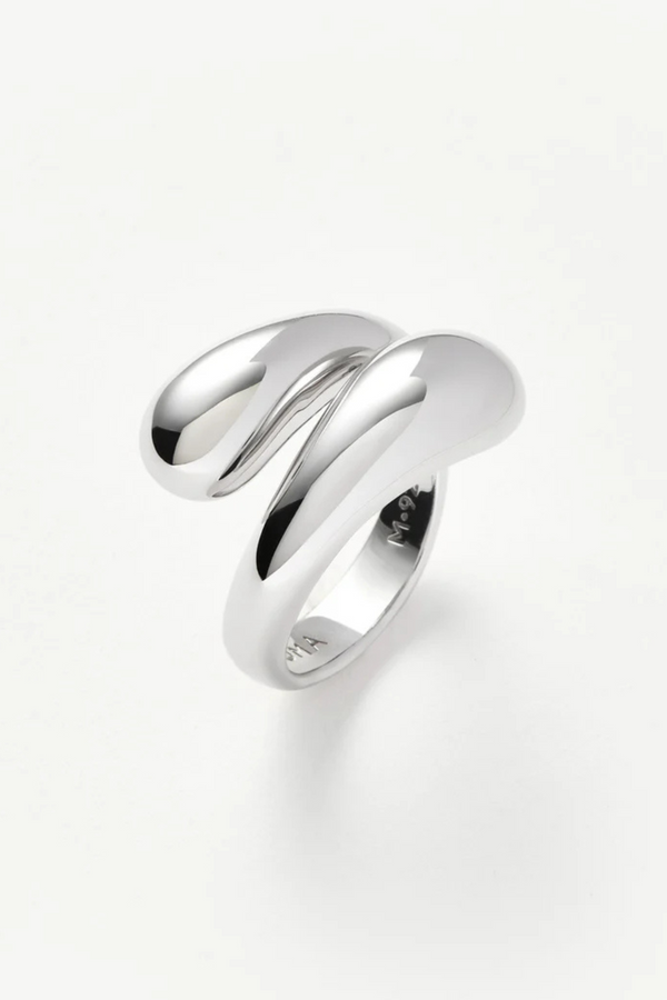 Savi Sculptural Crossover Ring - Silver