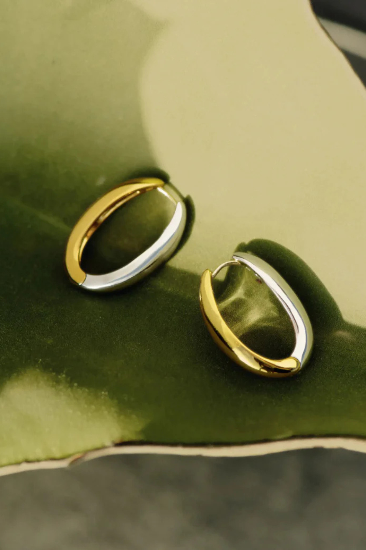 Savi Signature Small Hoop Earrings