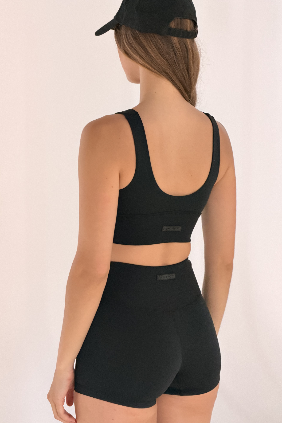 Crop Top - Black Tonal