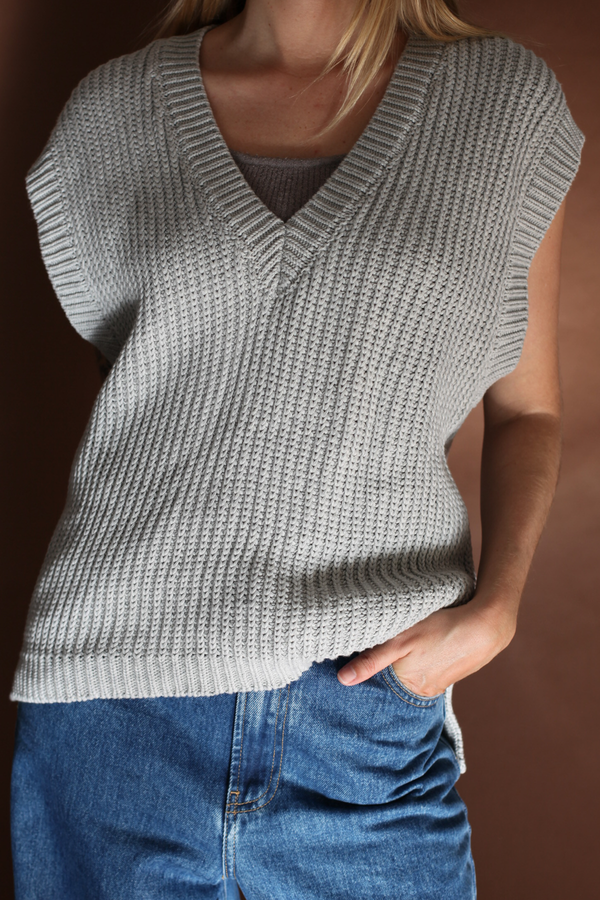 Marle Rib Knit Vest - Grey