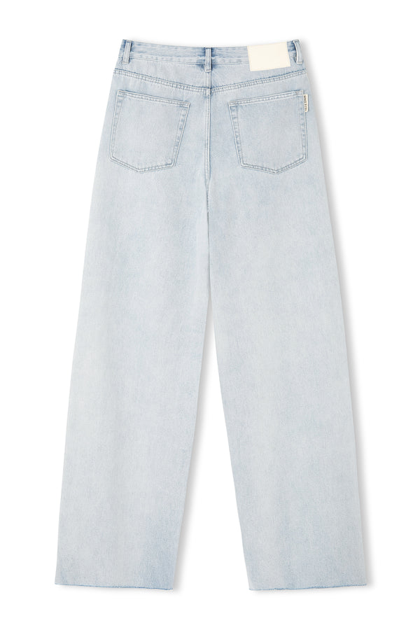 Signature Denim Relaxed Straight Jean - Washed Blue – Zulu & Zephyr