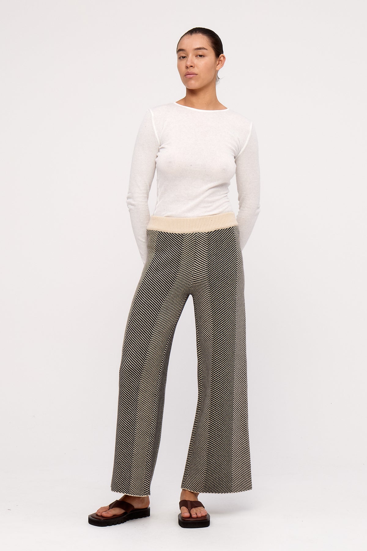 Black Herringbone Knit Pant
