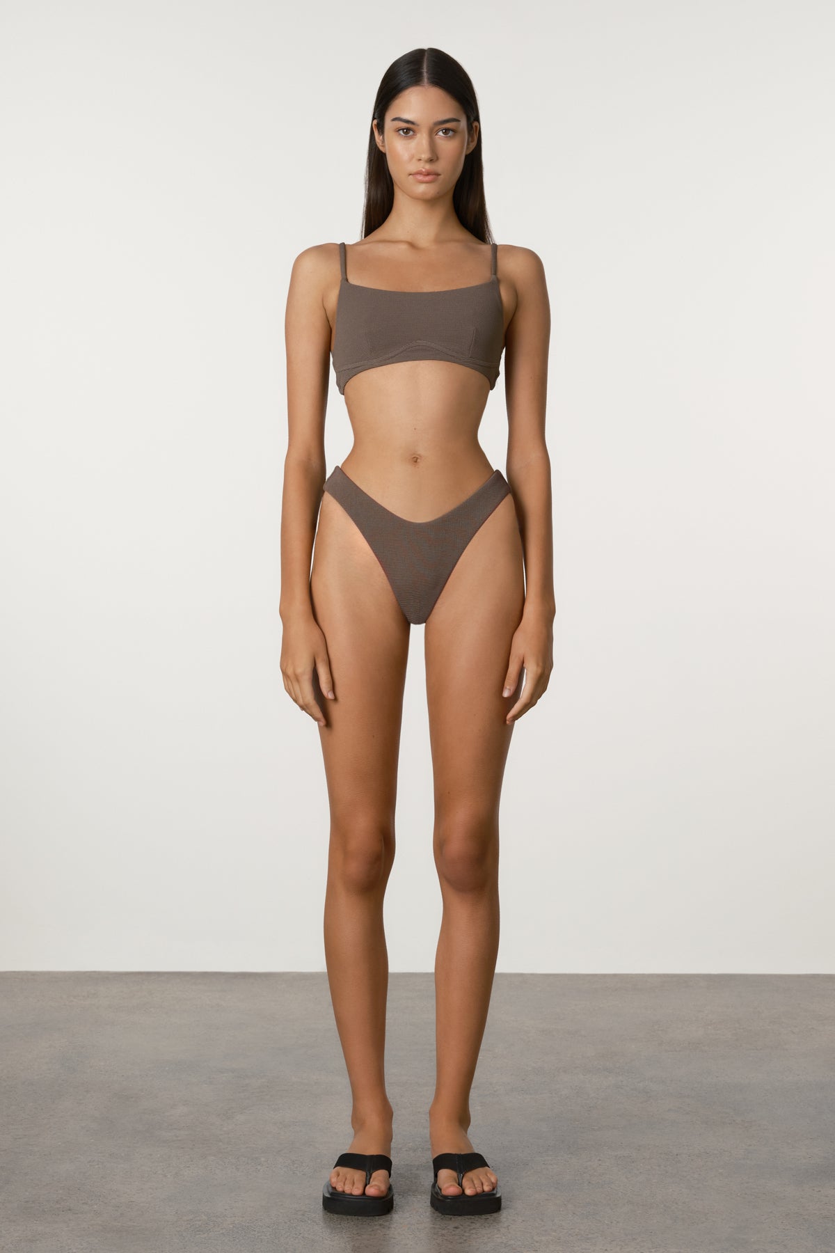 Waffle Curve Brief - Carob