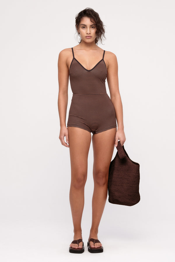 Raffia Bucket Bag - Walnut