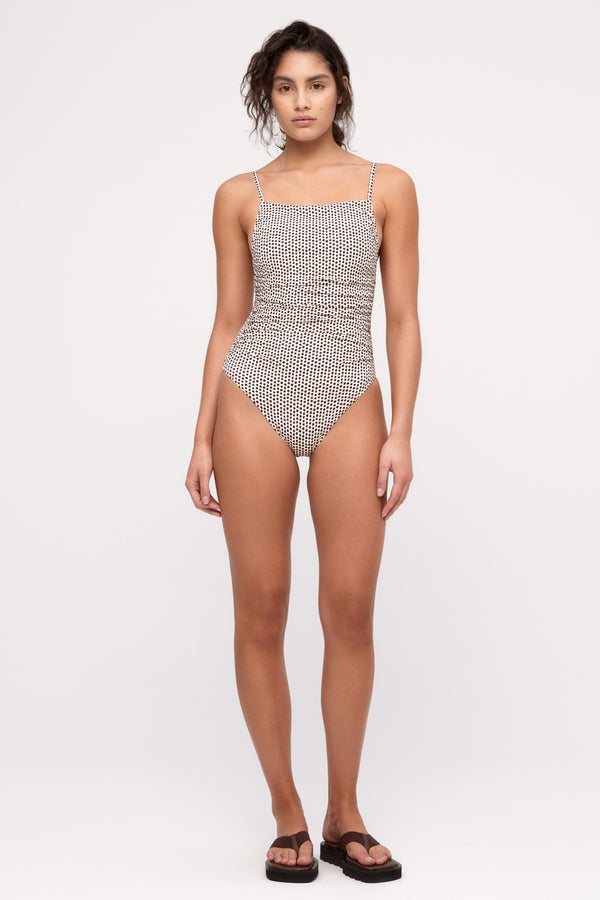 One Piece - Natural Spot