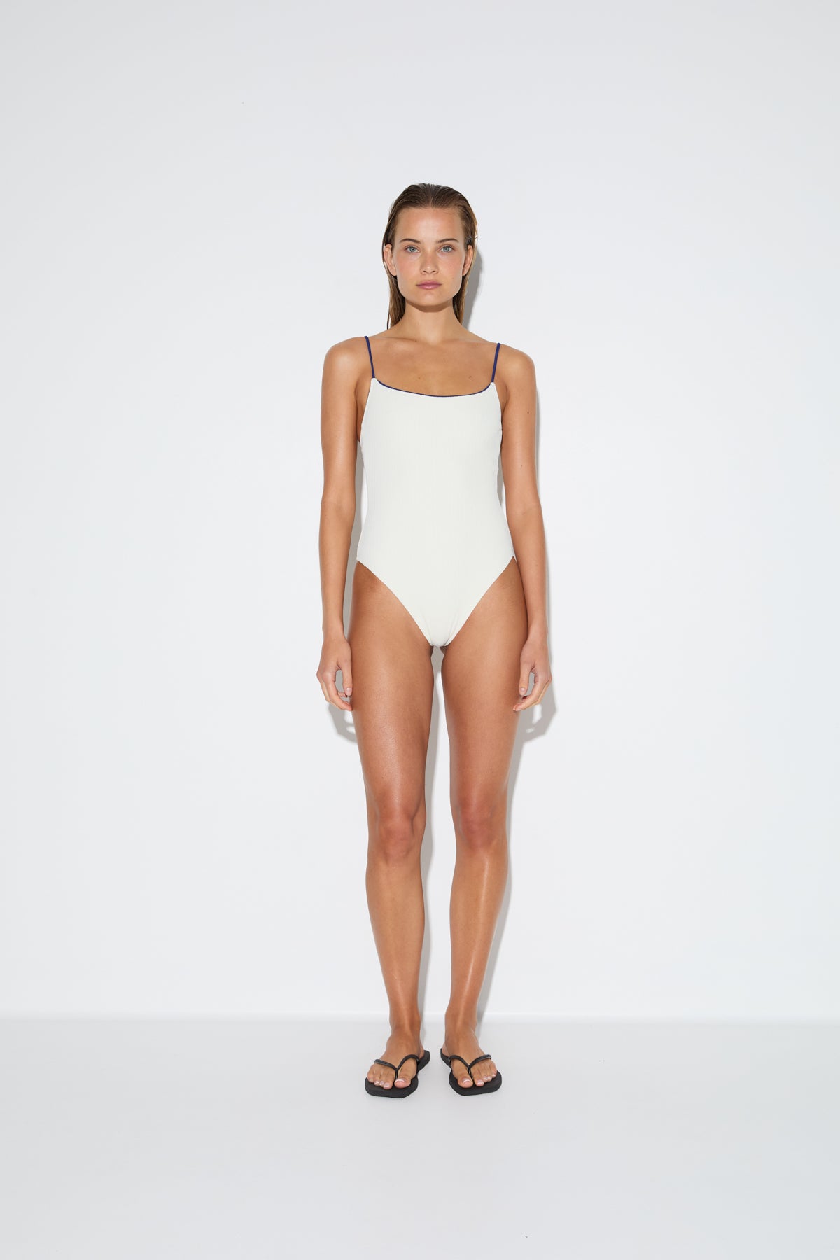 Crinkle Simple One Piece - Coconut
